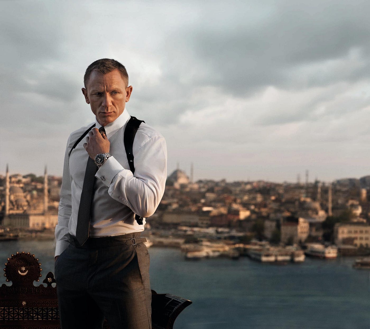 Daniel Craig como James Bond