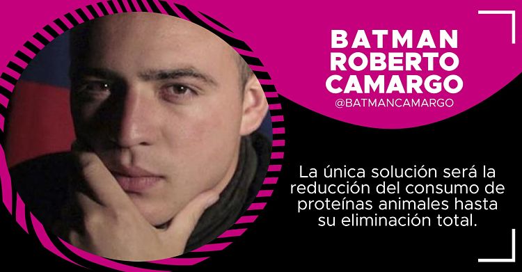 Batman Roberto Camargo Activista por los derechos de los animales Lider y cofundador de la organización Protectora Ambiental contra la Tortura Animal PATA