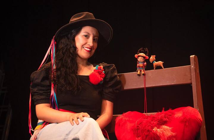 Ila, la niña tejedora