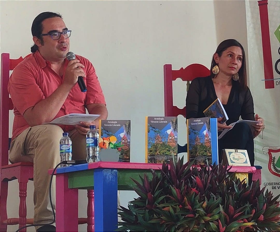 Lanzamiento Venecia Literaria