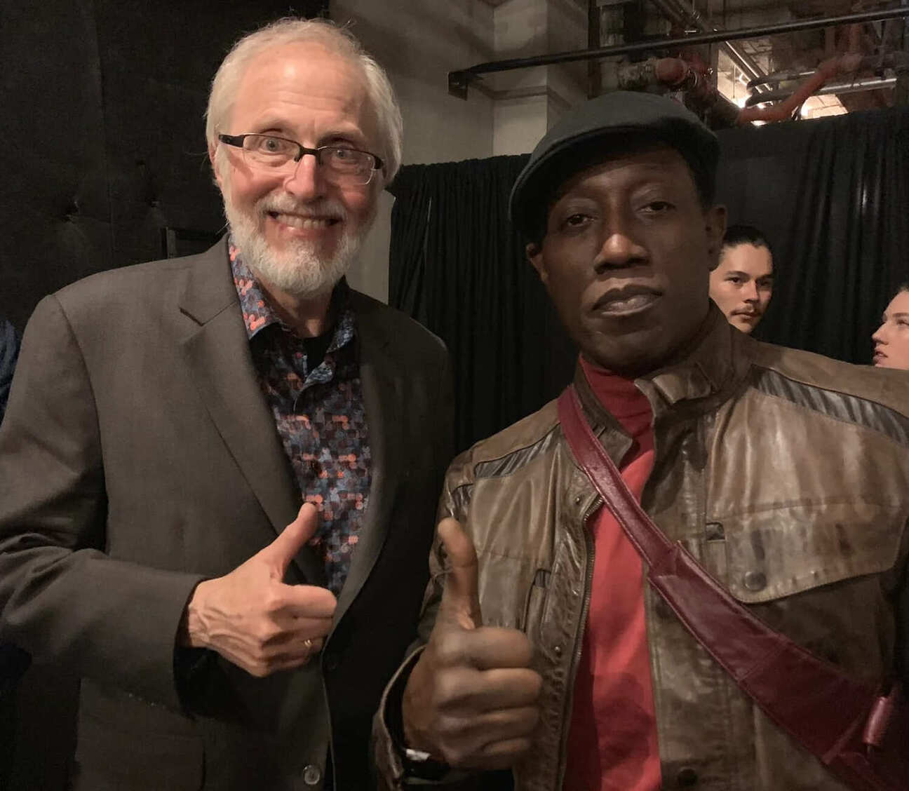 Marv Wolfman con Wesley Snipes, imagen tomada de Reddit.