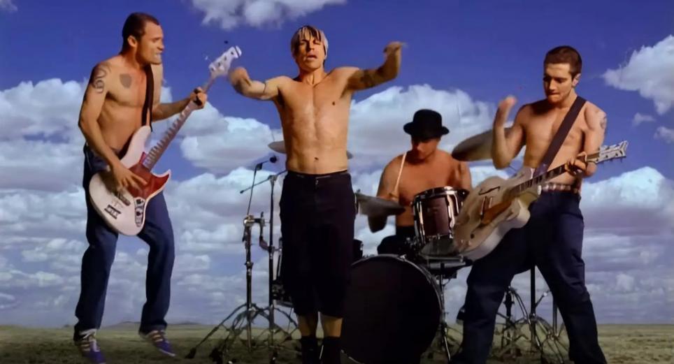 Red Hot Chili Peppers | Radiónica