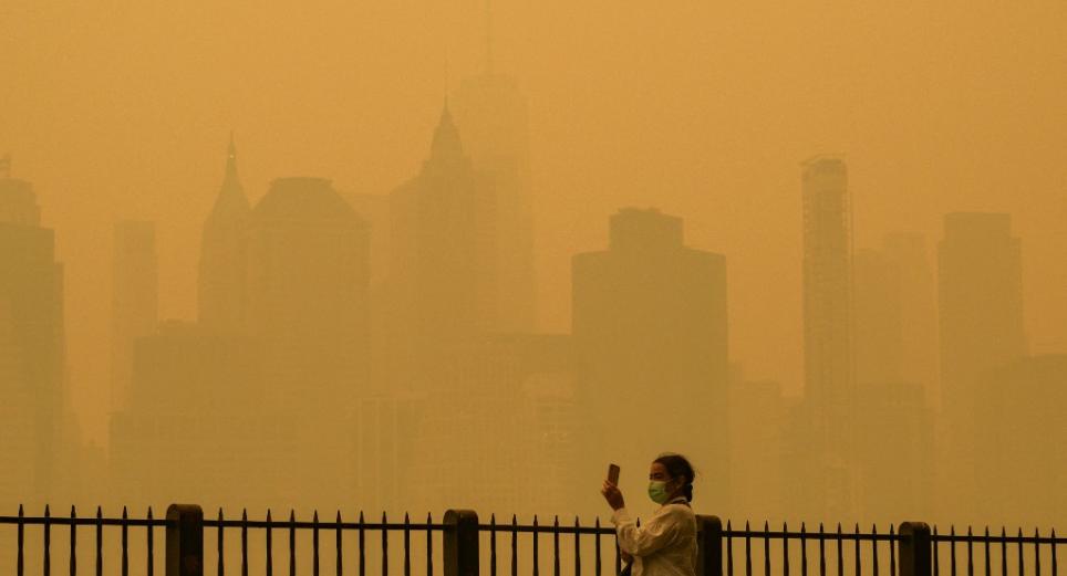 Cambio climático crea condiciones que alimentaron ola de incendios en Canadá, según estudio