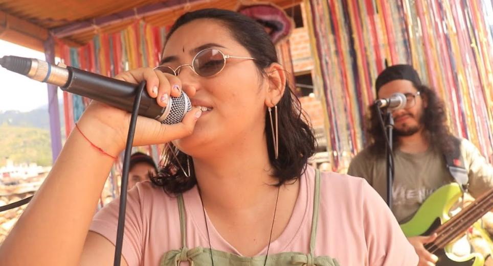 ¡Únete a Demo Estéreo! El programa de artistas emergentes de la radio pública