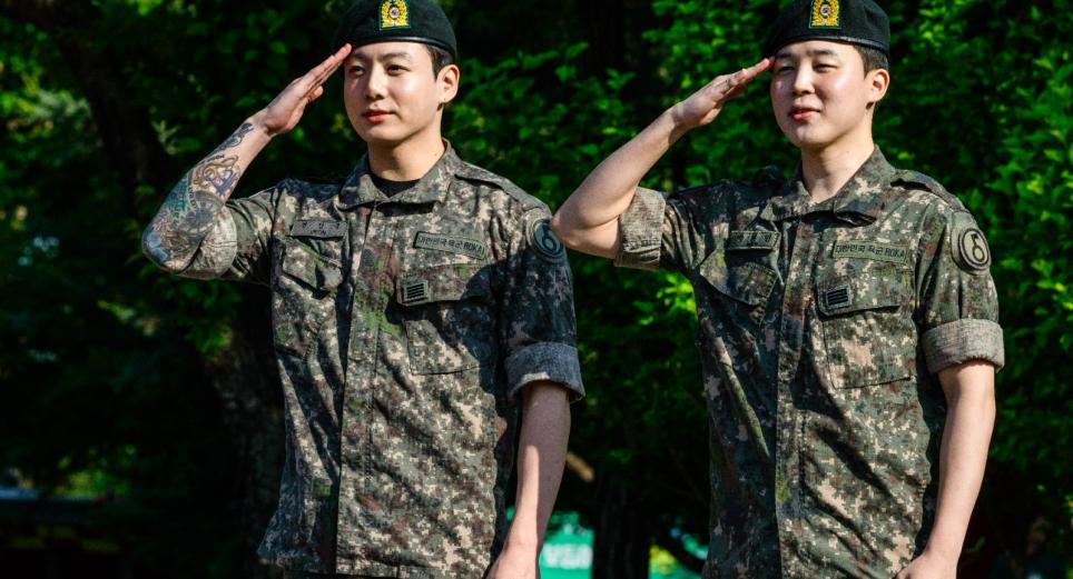 Jimin y Jungkook de BTS finalizaron el servicio militar surcoreano