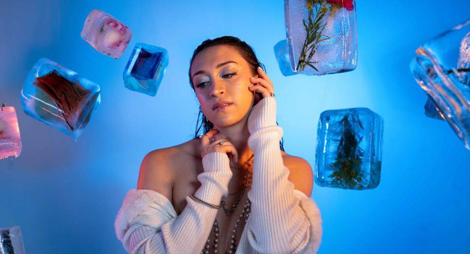 Vale Sua presenta su EP 'Colecciones ocultas'