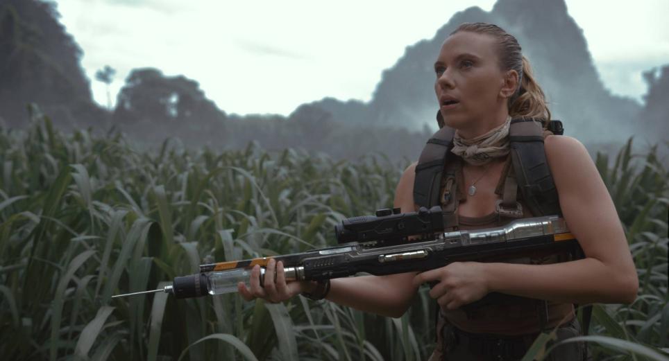 Scarlett Johansson se convirtió en la actriz más taquillera de la historia