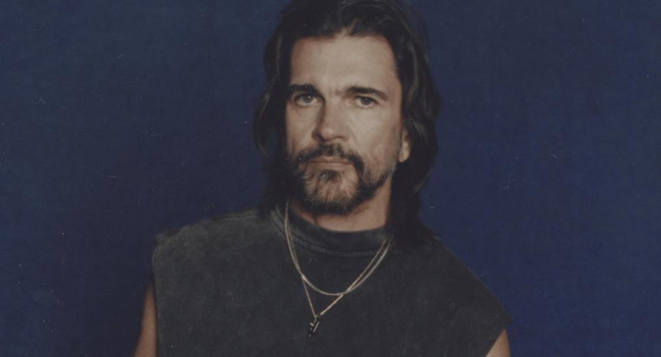 Juanes anticipa su nuevo álbum con la canción 'Cuando estamos tú y yo'