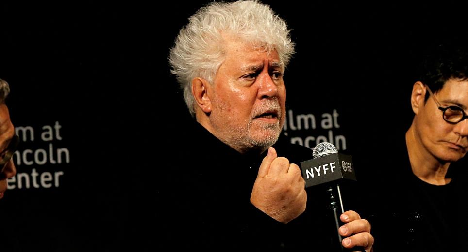 Pedro Almodóvar pide a España romper relaciones con Israel por genocidio en Gaza
