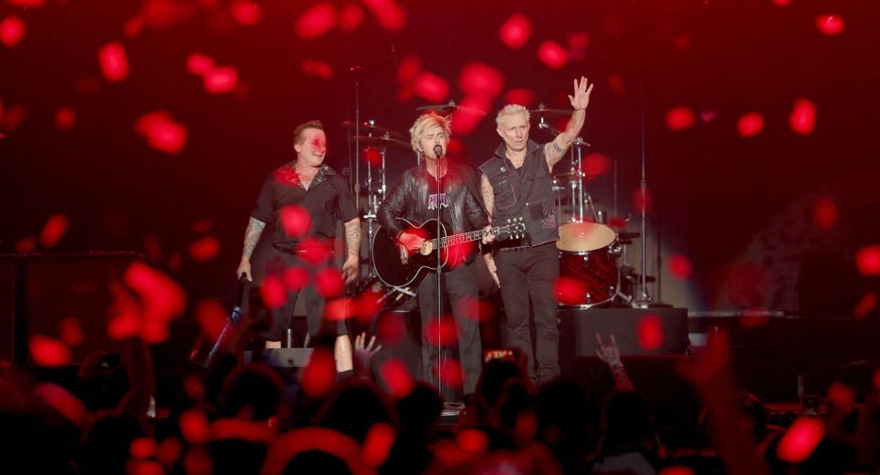 ¿Ya no va Bad Bunny en el Súper Bowl? Confirman que Green Day estará en el juego