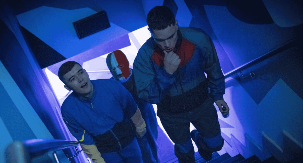 Kneecap, la banda de rap irlandesa que defiende su lengua propia y se solidariza con el mundo 