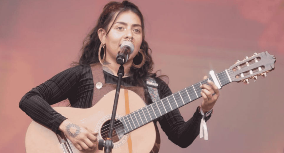 La Muchacha retira su música de Spotify y estas son sus razones