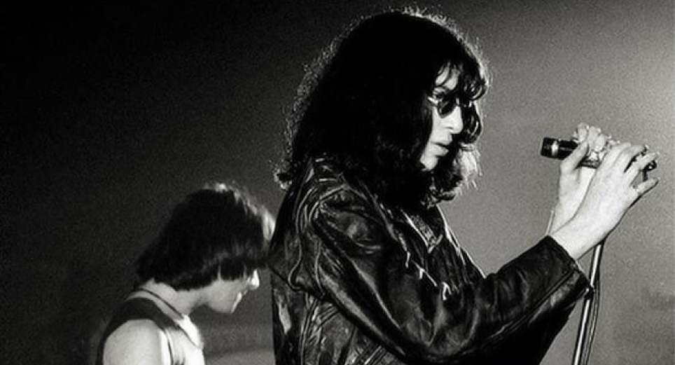 5 Momentos en los que Joey Ramone fue el más punk de los punks 