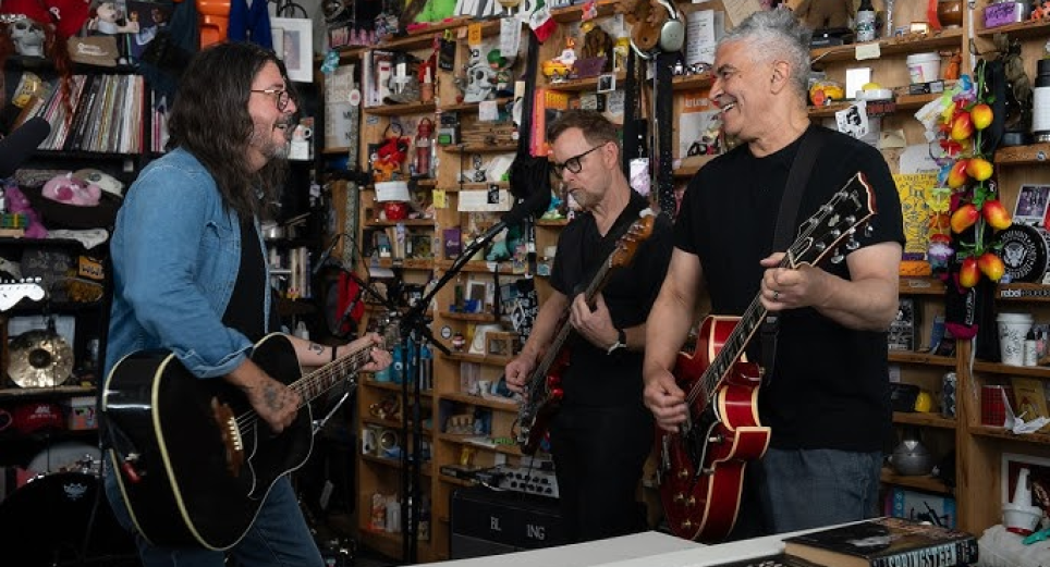 Foo Fighters llegó por primera vez al Tiny Desk con clásicos y novedades de ‘Your Favorite Toy’ 
