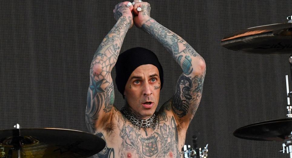 Travis Barker: el documental que revela su vida antes y después del trágico accidente aéreo 