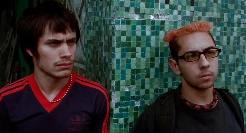 ‘Amores perros’ será adaptada a serie de televisión con el guión de Guillermo Arriaga   