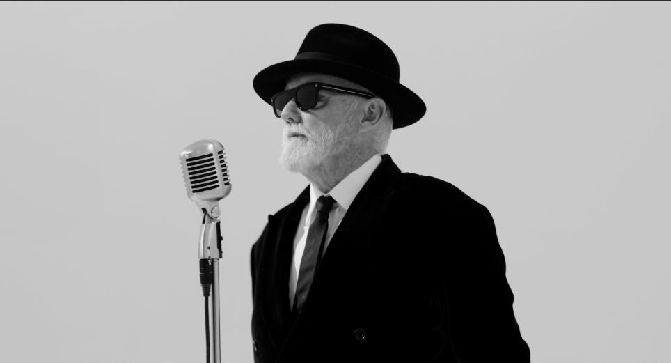 Roger Taylor prepara el estreno de "Violence Insane In a Beautiful World" con un sencillo y una gira