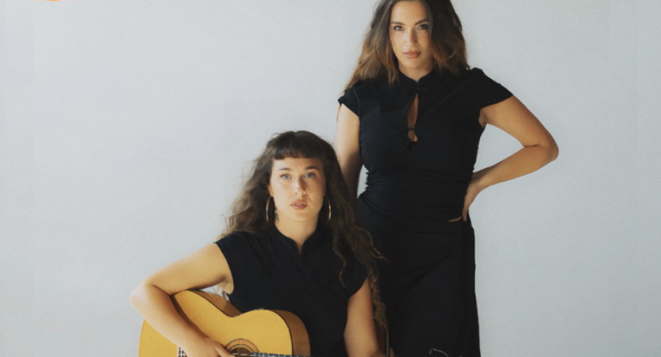 Carmen y María reinventan La quiero a morir con una mirada entre el flamenco y el soul