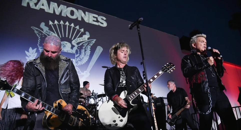 ¡Debutó Cretin Family! La Superband que rinde homenaje a los Ramones 50 años después de su primer álbum