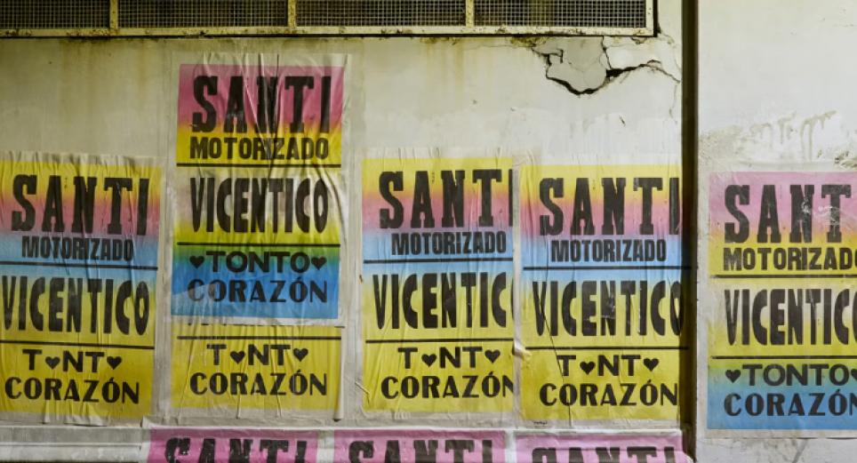 “Tonto corazón”, la cumbia que unió a Santiago Motorizado y Vicentico