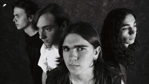 Ekhymosis, foto por Román González