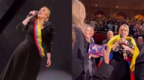 Adele lució la bandera de Colombia durante un concierto en Las Vegas | Fotos tomadas de redes sociales