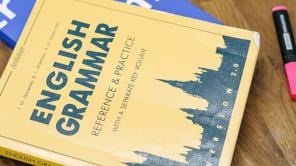 El inglés ha adoptado casi 2.000 palabras del español | Foto de Pexels
