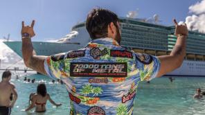Foto: 70000 Tons of Metal