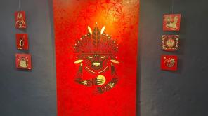 Piza de la exposición "Mascaras", foto cortersía de Fercho Yela 