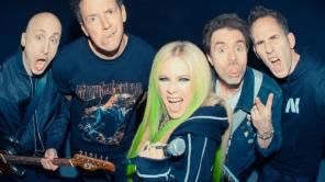 Avril Lavigne y Simple Plan estrenan 'Young and dumb'