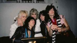 Ozzy Osbourne y Mötley Crüe: hormigas, orina y hoteles destruidos 