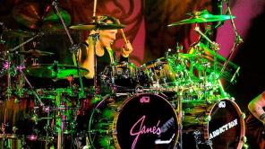 El ritmo imparable de Stephen Perkins