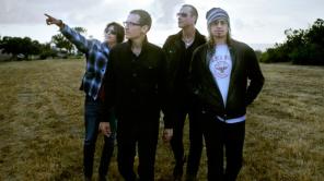 Chester Bennington graba nueva canChester Bennington graba nueva canción con Stone Temple Pilotsción con Stone Temple Pilots
