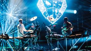 "Caracal" es el nombre del más reciente álbum de Disclosure lanzado en 2015.