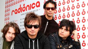 Los Bunkers siguen picando piedra