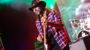 Carlos Elliot Jr., Concierto Radiónica Medellín 2014