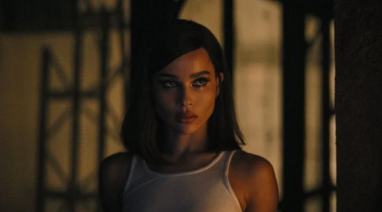 Zoe Kravitz interpreta a Catwoman en la película.
