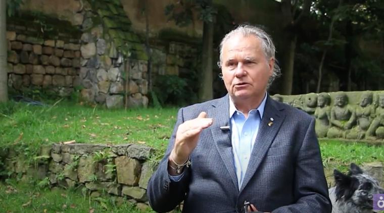 Wade Davis: el medio ambiente, la coca y la cocaína | Radiónica