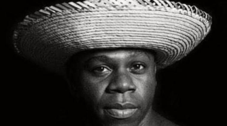 Lisandro Vallecilla era música de Canalón de Timbiquí y líder social. Paz en su tumba.