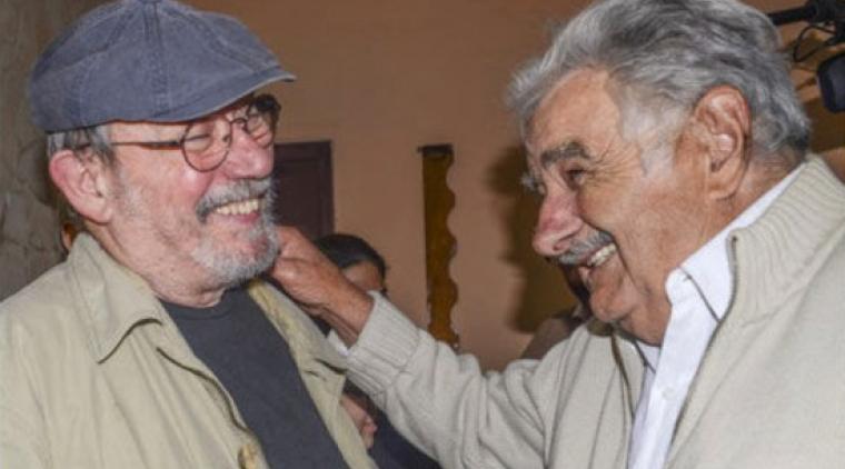 Sabina y Silvio Rodríguez homenajeron en vida a 'Pepe Mujica' | Foto de Kaloian (2016)