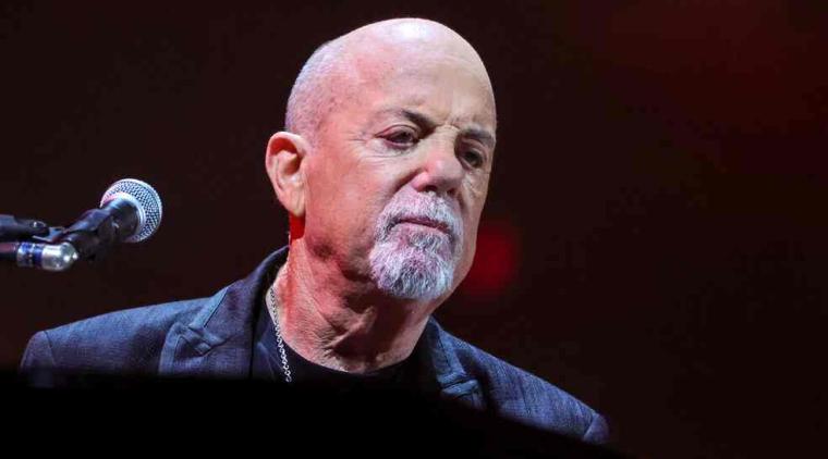 Billy Joel revive su historia musical con una colección de 155 canciones