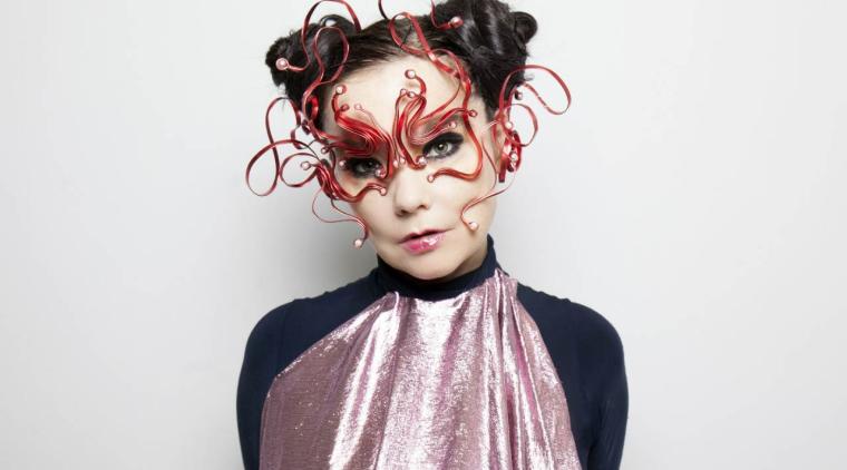Björk ya se ha pronunciado sobre el genocidio y la colonización sobre Palestina