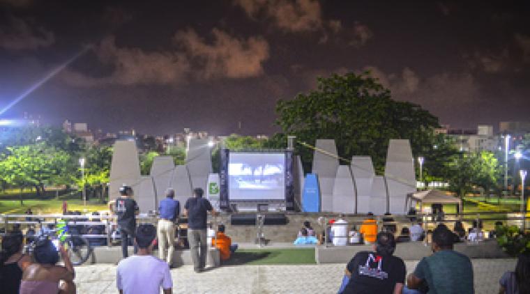 Cine a la calle en los parques de Barranquilla | Radiónica