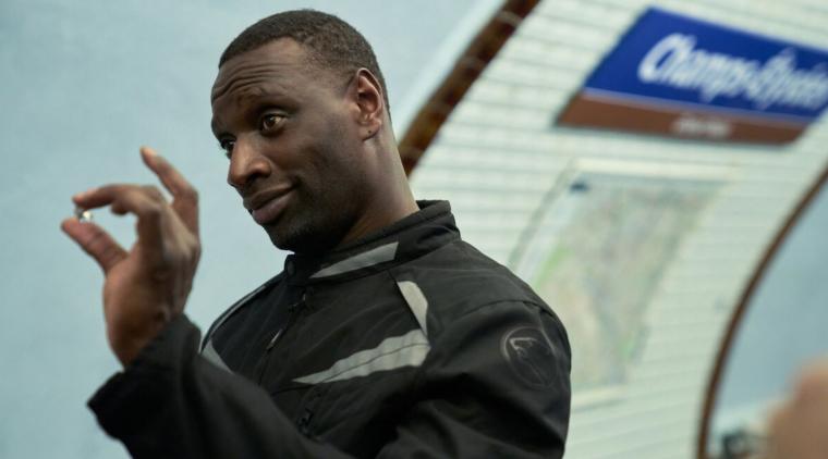Assane Diop, interpretado por Omar Sy, en el tráiler de Lupin parte 4.