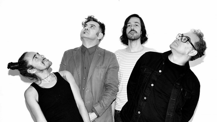 Cafe Tacuba Chilanga Banda Café Tacuba y la historia de Chilanga Banda | Radiónica