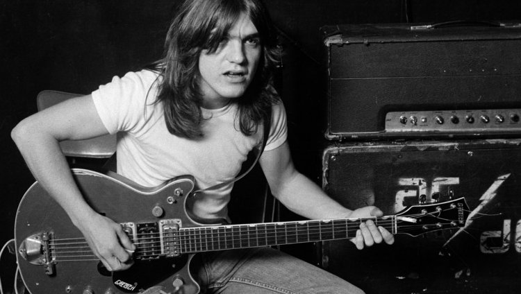 Foto tomada de Facebook: AC/DC