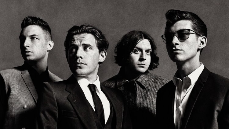 Arctic Monkeys son Matt Helders, Jamie Cook, Nick O'Malley y Alex Turner.