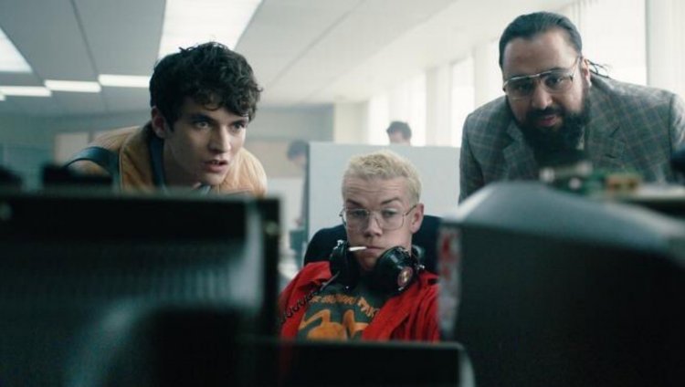 Will Poulter, Fionn Whitehead y Asim Chaudhry, protagonizan la película.