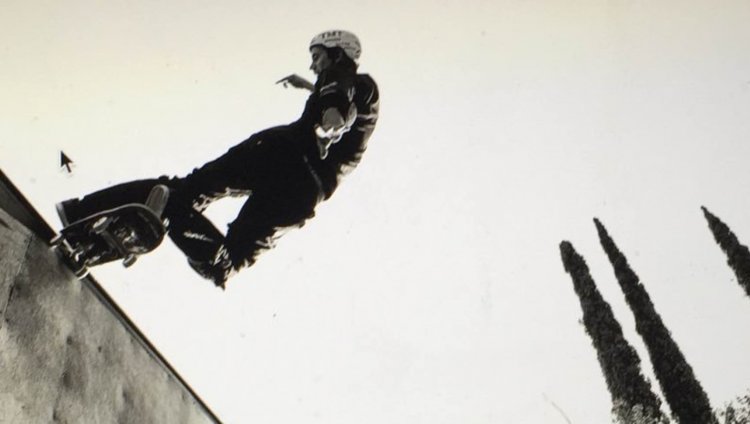 Foto tomada de la cuenta de Twitter @bobburnquist