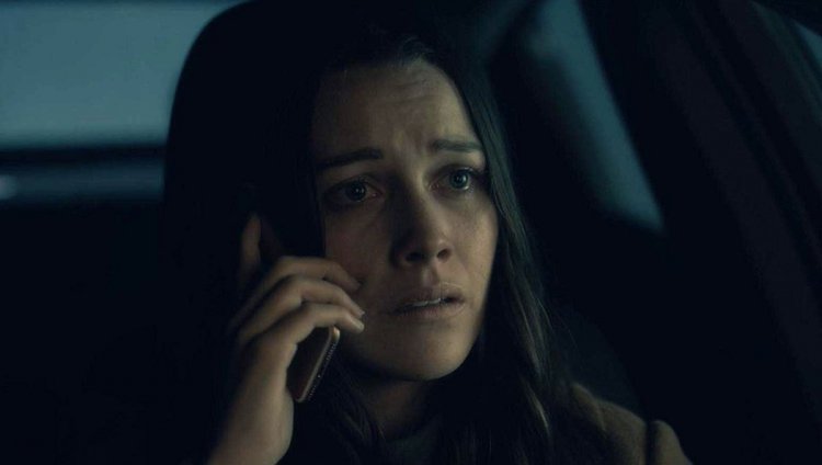 Victoria Pedretti.